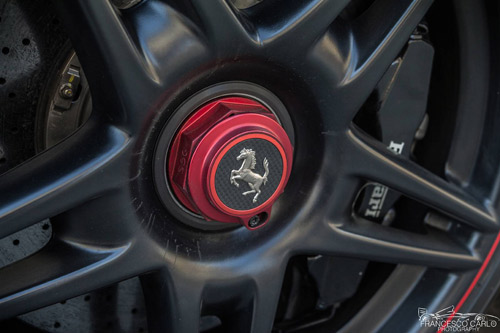 “Huyền thoại” Ferrari Enzo quần tụ trên đất “mẹ” - 9