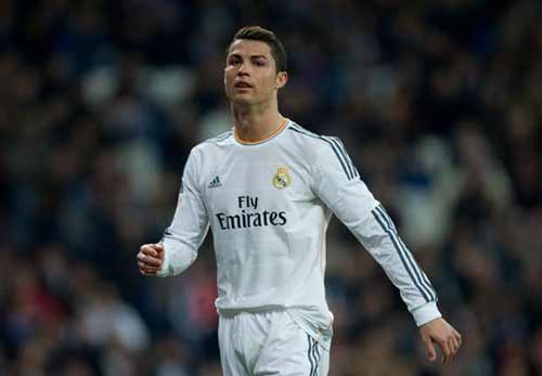 Ronaldo thừa nhận giỏi hơn nhờ… Messi - 1