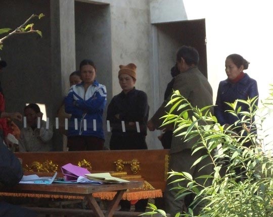 Bị đâm chết vì nhậu say, đánh đập vợ - 1