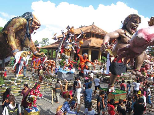 Ngày tết Nyepi không âm thanh ở Indonesia - 1