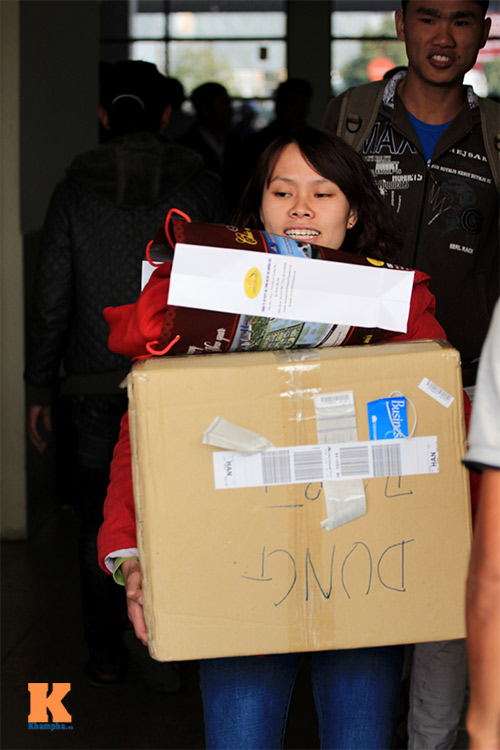 Sinh viên chật vật về quê ăn Tết - 3