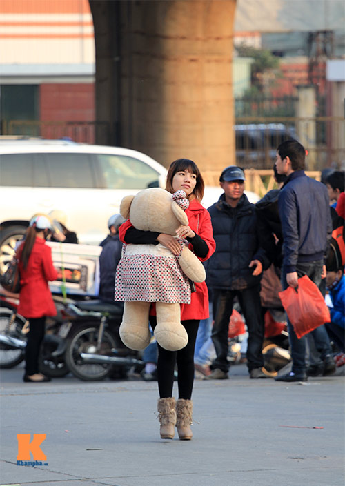 Sinh viên chật vật về quê ăn Tết - 16