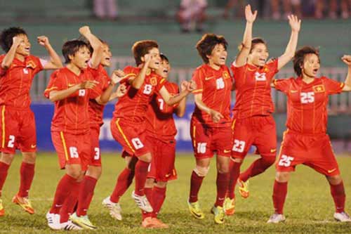 Bóng đá nữ Việt Nam: Lịch sử đang ở rất gần - 1