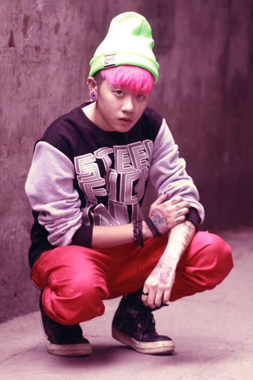 Mặc cá tính như tín đồ tóc hồng - 13