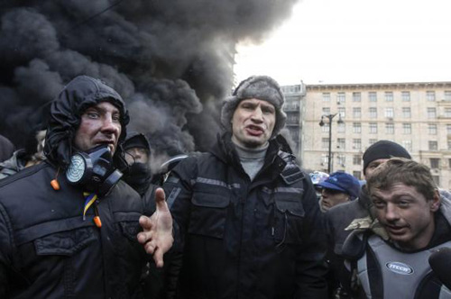 Ukraine: Biểu tình có nguy cơ thành đảo chính - 1