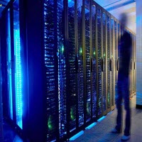 Công nghệ thông tin - Lenovo mua bộ phận kinh doanh máy chủ của IBM