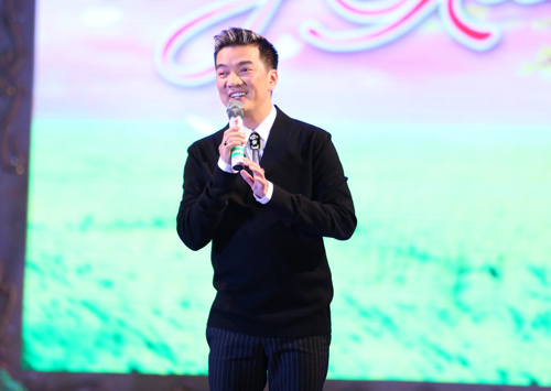 Mr. Đàm quỳ gối tỏ tình Mỹ Tâm - 3