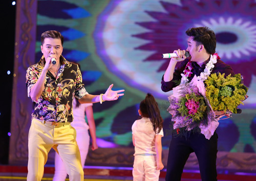 Mr. Đàm quỳ gối tỏ tình Mỹ Tâm - 7