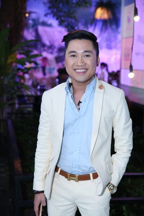 Vợ chồng Thanh Thúy tình cảm dự tiệc - 8