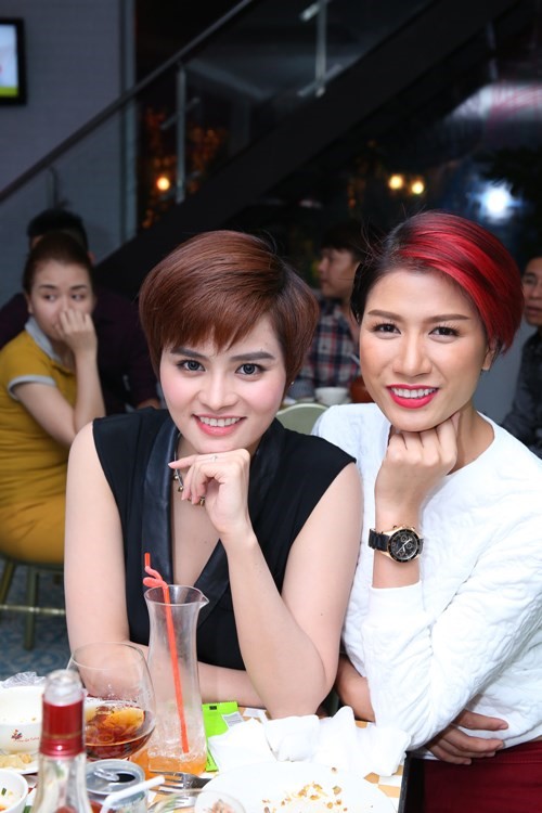 Vợ chồng Thanh Thúy tình cảm dự tiệc - 5