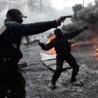 Tin tức trong ngày - Ukraine: Phe biểu tình chuẩn bị "đánh" cảnh sát