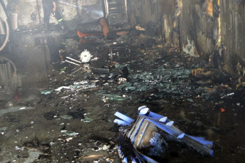 Lửa thiêu rụi phim trường của VTV - 3