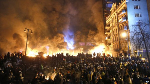 Ukraine: Biểu tình bạo lực ép Tổng thống từ chức - 1
