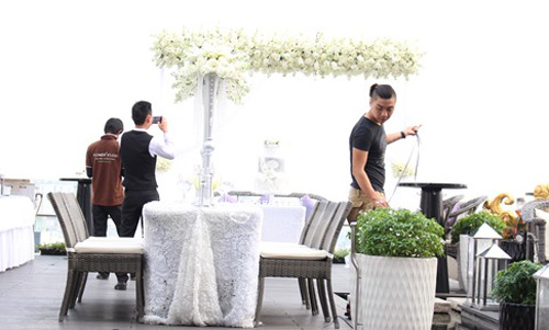 Baggio quỳ gối cầu hôn cô dâu xinh đẹp - 16