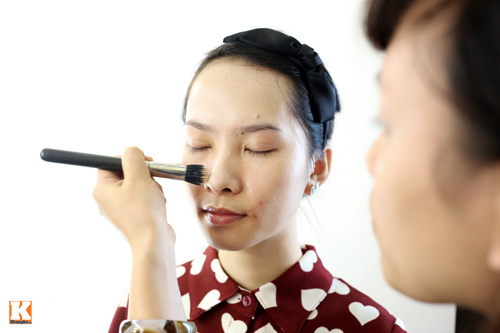 Video: Nữ công sở tươi tắn ngày đầu năm - 3