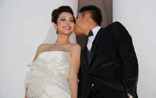 Khi người đẹp đắm say trong men tình - 1
