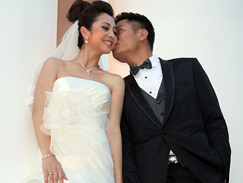 Khi người đẹp đắm say trong men tình - 2