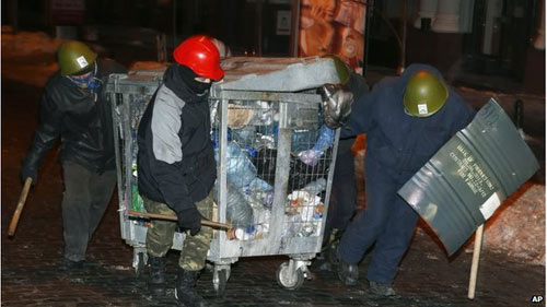 Ukraine: Bộ Tư pháp bị người biểu tình chiếm giữ - 1