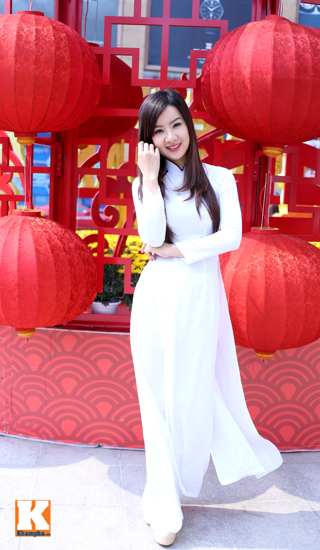 Vẻ đẹp dịu dàng của Nữ sinh Việt Nam 2013

