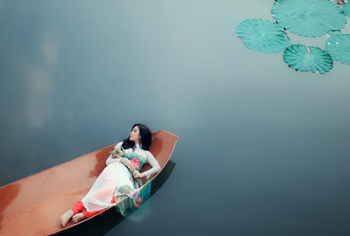 Hot girl Sài thành hoài cổ du xuân - 6