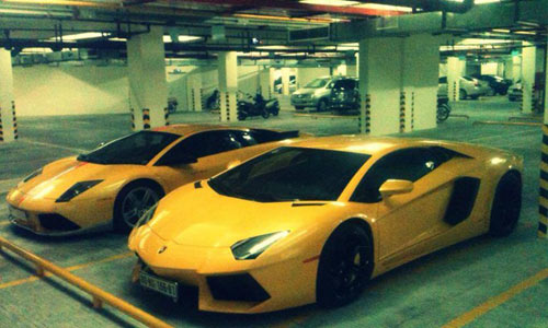 Bộ đôi siêu xe Lamborghini hàng độc ở Sài Gòn - 1