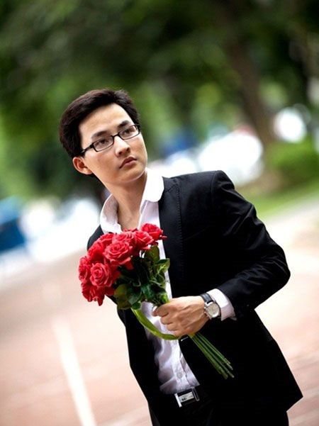 Những thầy giáo “hotboy” nhiều fan hâm mộ - 5