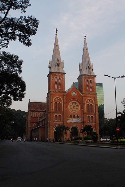 Một Sài Gòn vắng lặng sáng đầu năm - 4