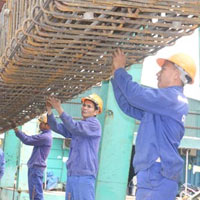 Tin tức trong ngày - Chuyện lạ của một "gia đình thợ cầu"