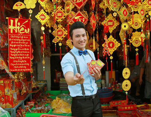 Hà Trí Quang điển trai du xuân - 2