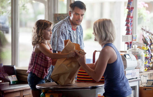 Trailer phim: Safe Haven - 3