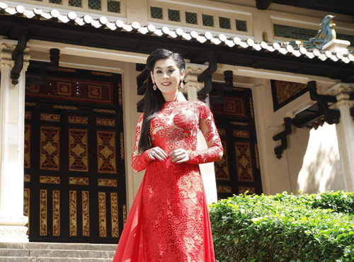Lâm Chí Khanh e ấp đón xuân - 4