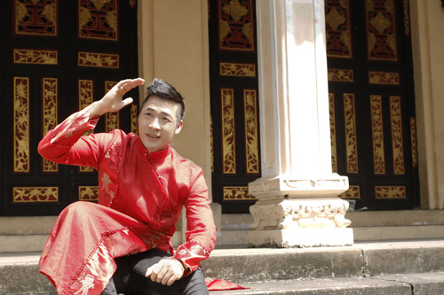Lâm Chí Khanh e ấp đón xuân - 7
