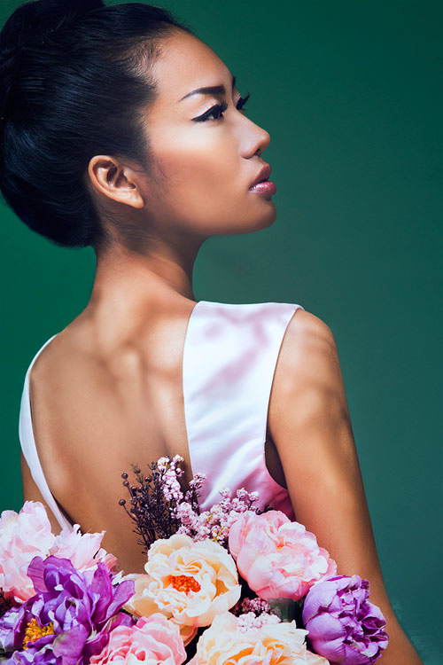 Mẫu Việt gợi cảm cùng làn da nâu bóng - 8