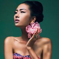 Người mẫu - Hoa hậu - Mẫu Việt gợi cảm cùng làn da nâu bóng