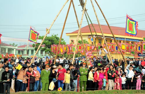 Tái hiện "vua cày ruộng" trong lễ hội Tịch điền - 1