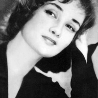 Phim - Zina Hồng nữ nghệ sĩ được Bác Hồ đặt tên