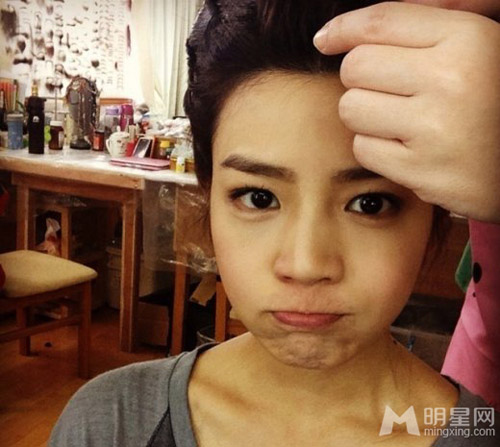 Soi mặt mộc mỹ nhân châu Á - 7