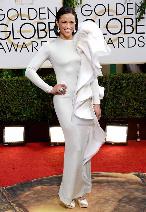 Sao Á Âu rườm rà với váy áo "giấy gói quà" - 12