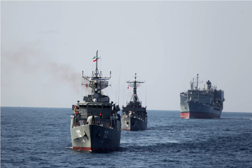 Iran: Nhiều tàu chiến đang áp sát biên giới Mỹ - 1