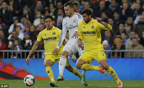 Ancelotti mãn nguyện với sự kết hợp Jese–Bale - 1