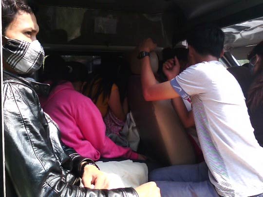 Hành xác vào Nam - 2