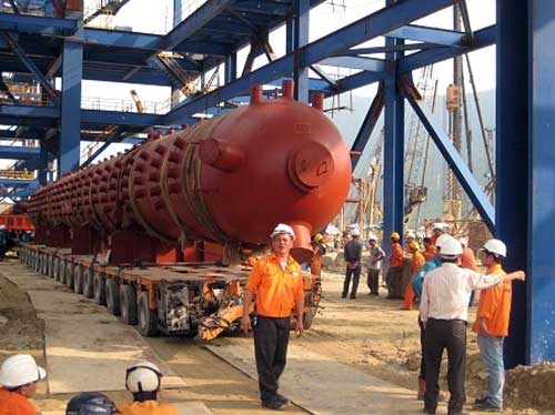 Cận cảnh chiếc ô tô 158 bánh tại Việt Nam - 2