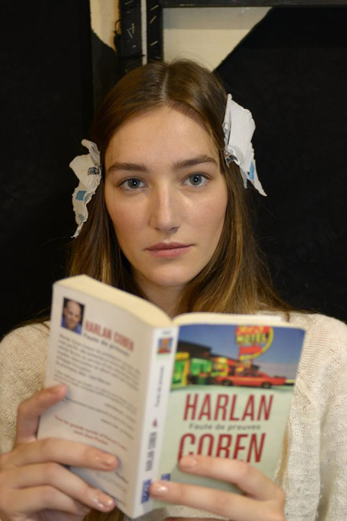 Khi chân dài nhưng óc không ngắn! - 2