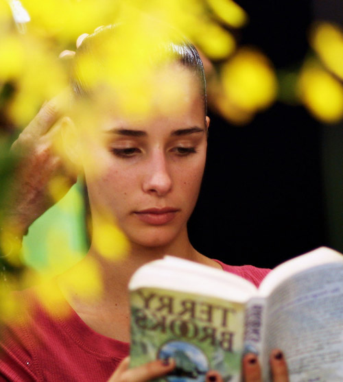 Khi chân dài nhưng óc không ngắn! - 4