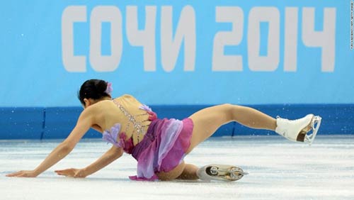 Những cú ngã đau tại Olympic Sochi - 10