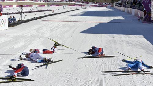 Những cú ngã đau tại Olympic Sochi - 14