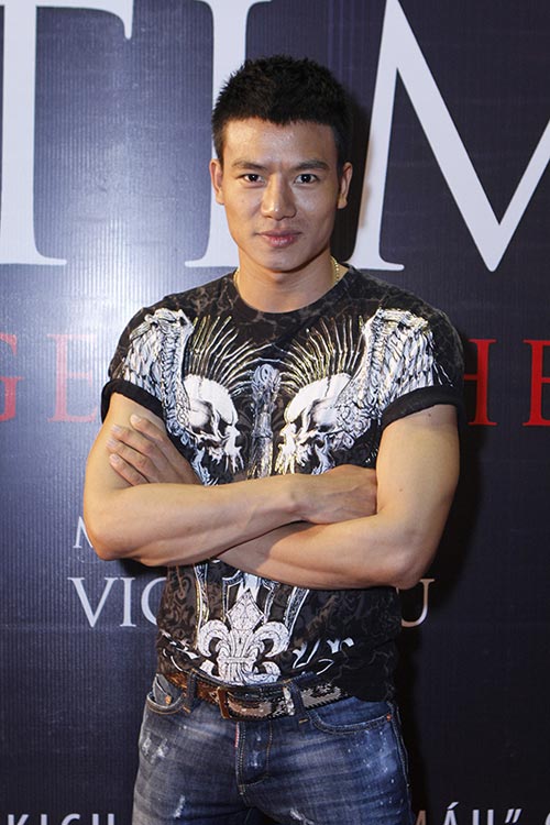 Bất ngờ với “hot girl bánh giò” sexy - 2