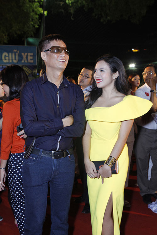 Bất ngờ với “hot girl bánh giò” sexy - 6