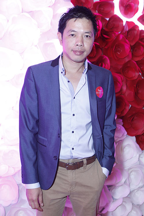 Bất ngờ với “hot girl bánh giò” sexy - 5