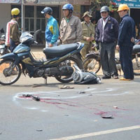 Tin tức trong ngày - Cán qua đầu nạn nhân, tài xế lái xe bỏ chạy